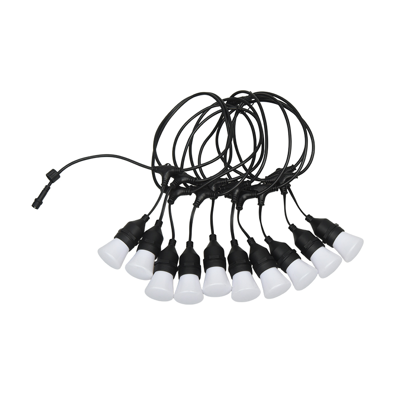 C45 que pendura o tipo E27 espiral RGB luzes piscantes sincronizadas da corda
