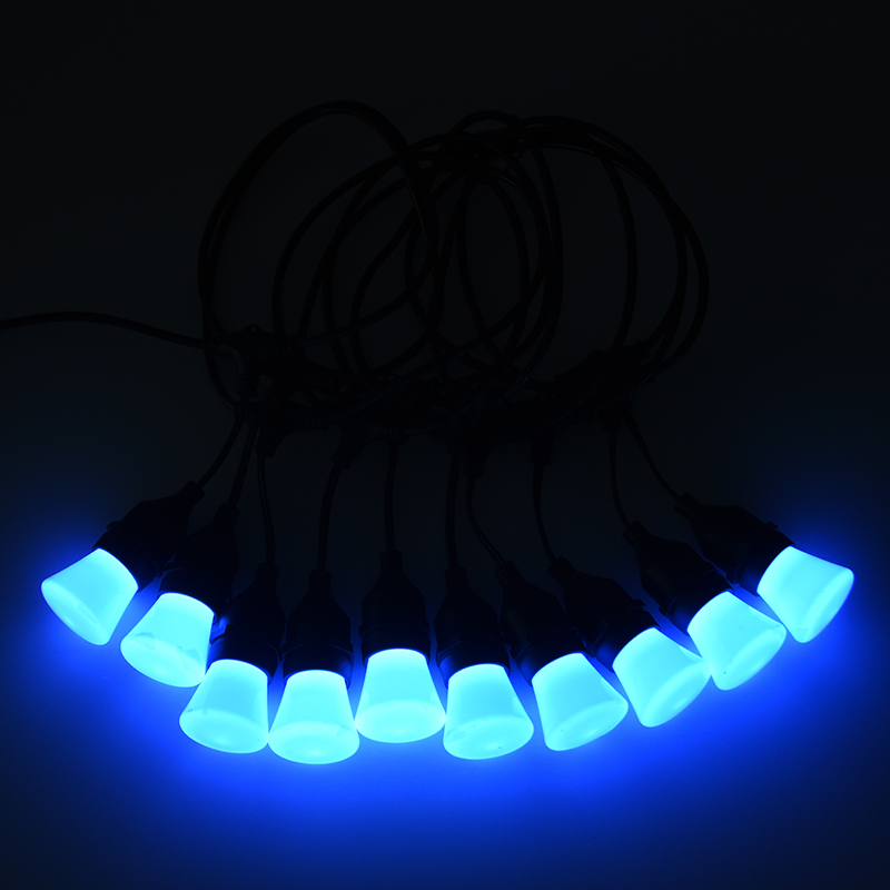 C45 que pendura o tipo E27 espiral RGB luzes piscantes sincronizadas da corda